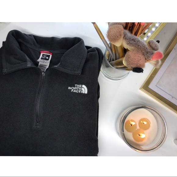 The North Face Jackets & Blazers - The north face pullover